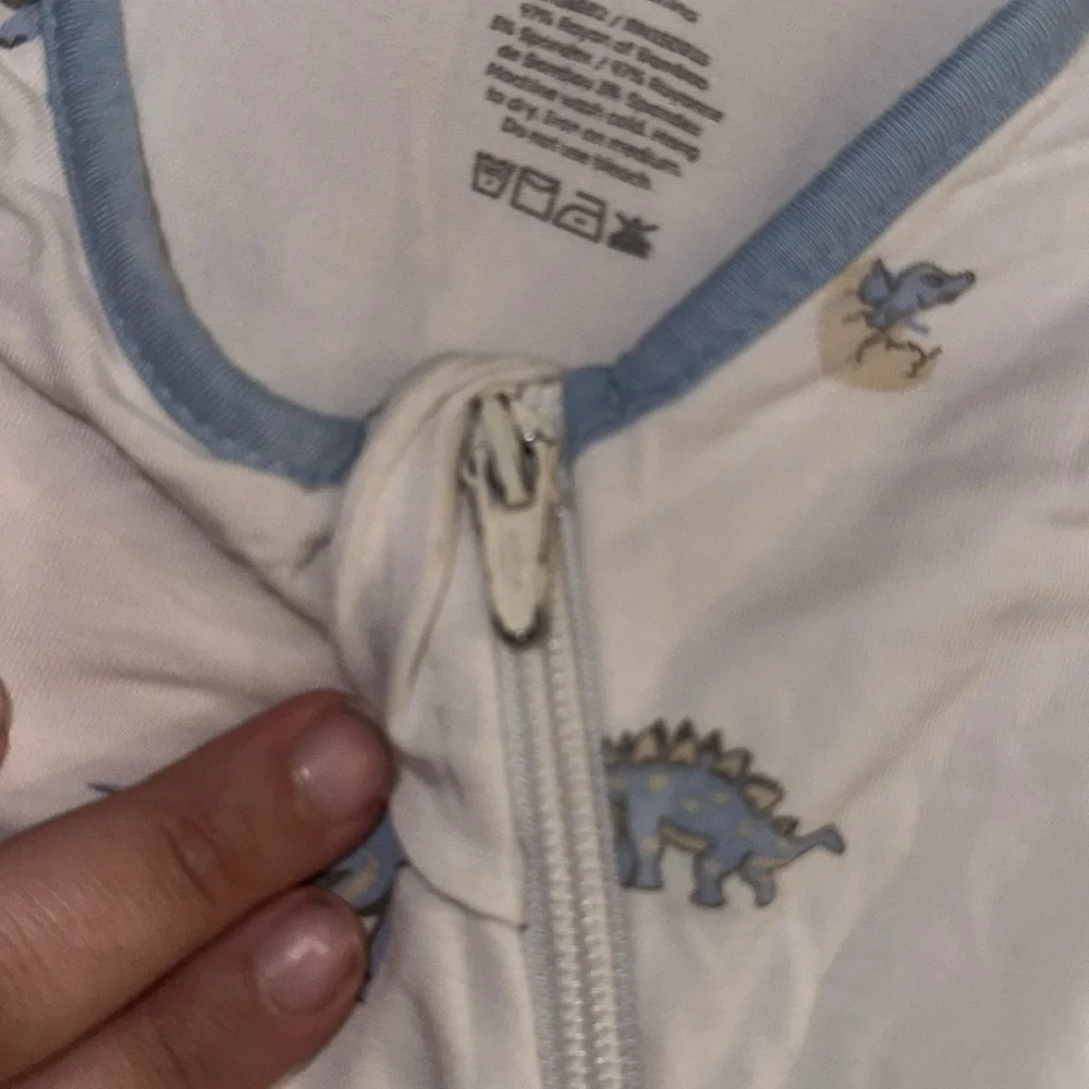 Kyte BABY White Dino Bamboo Sleep Sack 0.5 TOG size Large